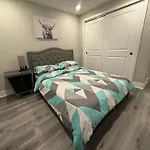 Charming 3Br 2Ba With Private Patio
