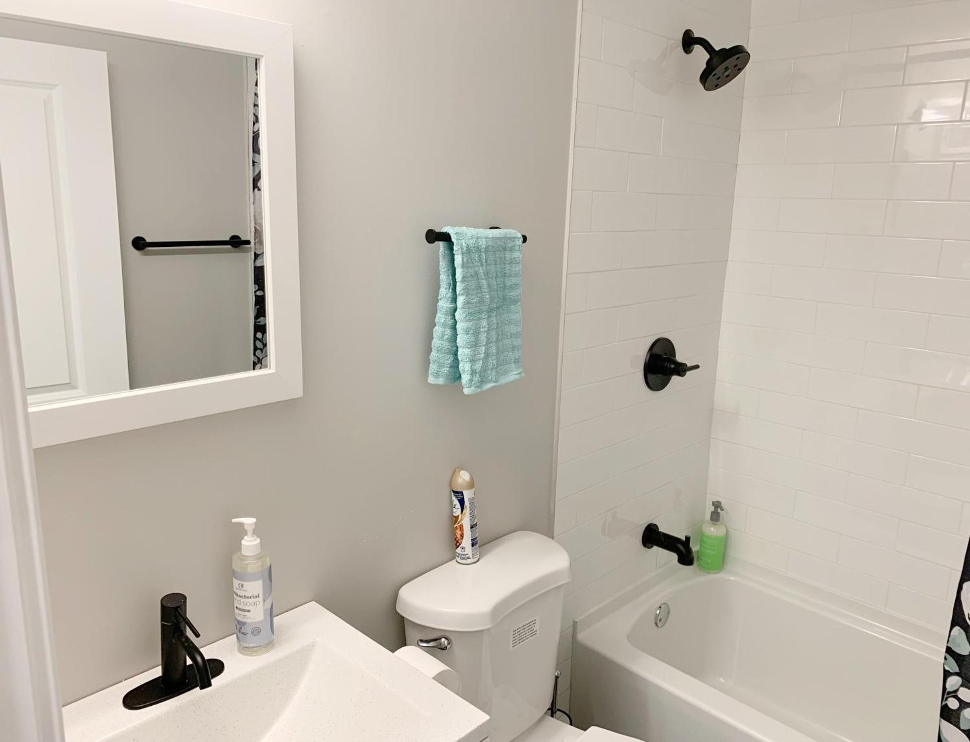 Charming 3br 2ba With Private Patio