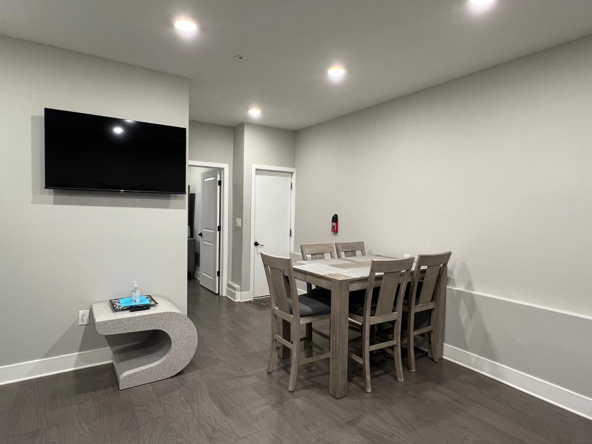 Apartment Charming 3br 2ba With Private Patio Philadelphia