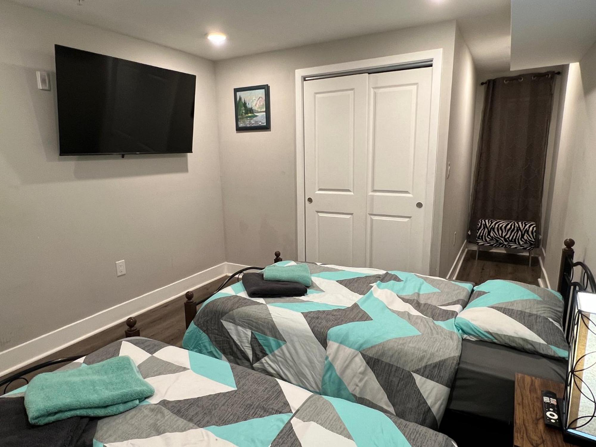 Charming 3br 2ba With Private Patio Apartment